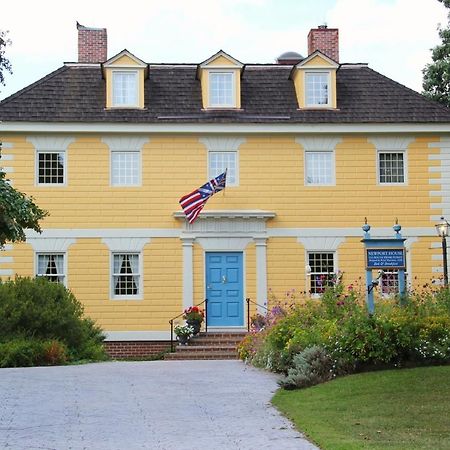 Newport House Bed & Breakfast วิลเลียมส์เบิร์ก ภายนอก รูปภาพ